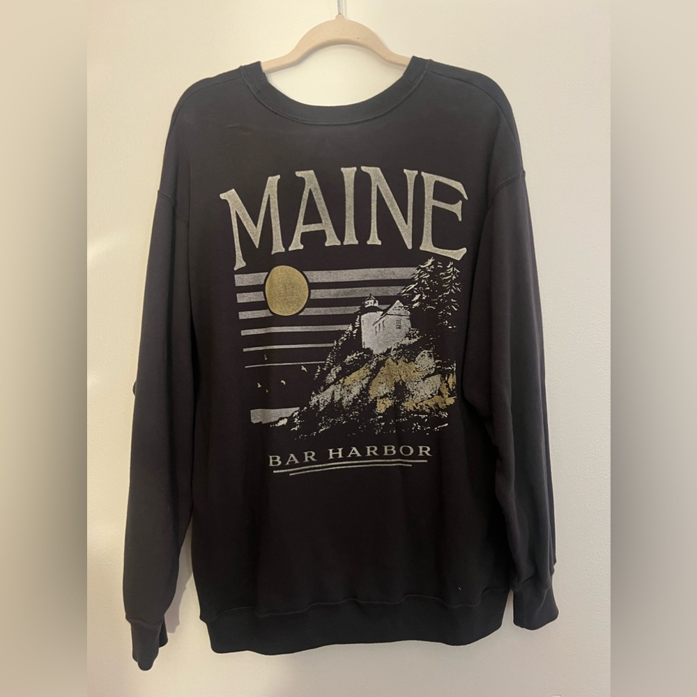 Hollister Maine Oversized Crewneck